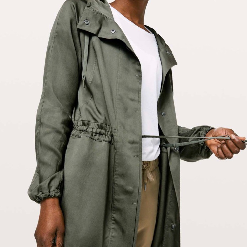 Lululemon City Stroll Jacket Sz 4